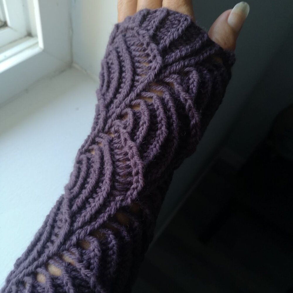 Purple HandKnit Fingerless Lace Armwarmer Gift Wool Blend Made in Canada